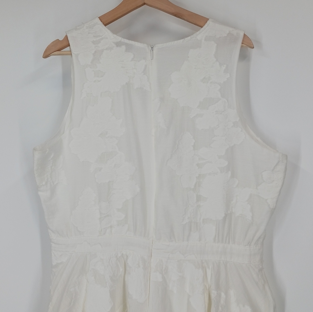 Ted Baker Maylee Floral Applique Mini Dress - Picture 5 of 7